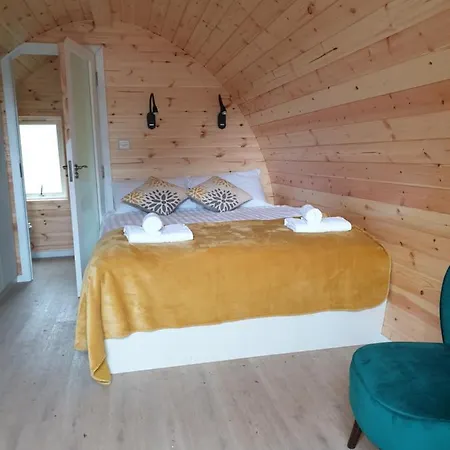 Кемпинг Berehaven Pods *